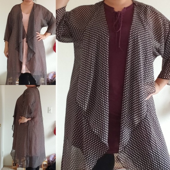Lularoe Shirley Kimono - Picture 4 of 5